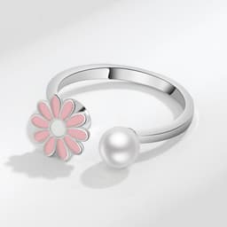 image-Golden Daisy Rotating Ring - Fashion Zircon Copper Jewelry