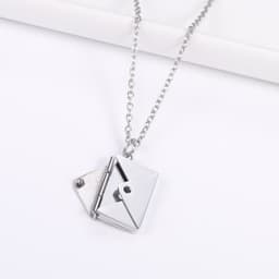 image-Yunxin Titanium Steel Clavicle Necklace - Rose Gold Love Lettering, 41-50cm
