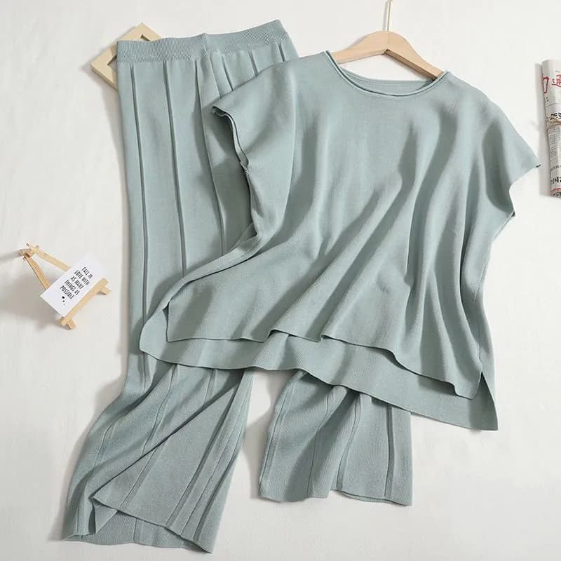 image-Women's Summer Knitted Suit - Black Sleeveless Top & Pants Set