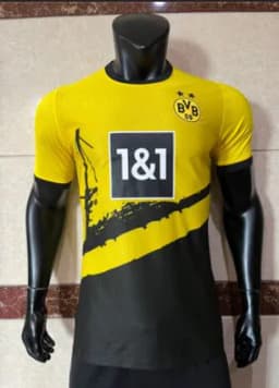 image-2023 Riyadh FC Ronaldo No. 7 Jersey - Away Modal XXL