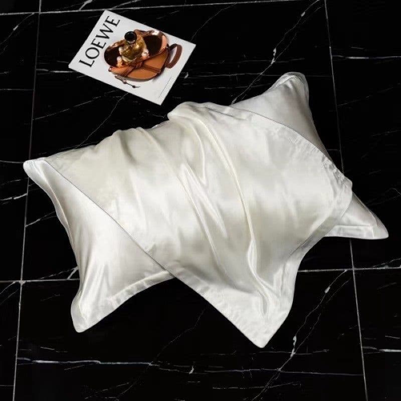 image-RUNSURE Mulberry Silk Pillowcase 48x74cm White