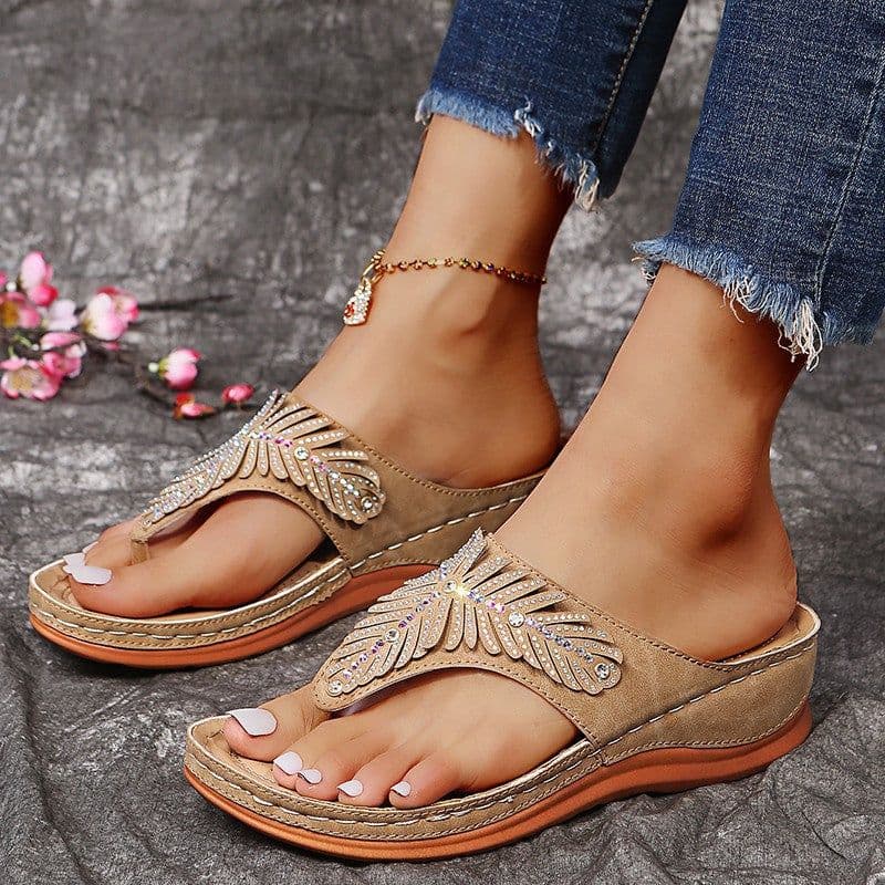 image-Herringbone Sandals - Khaki Size 43 PU EVA
