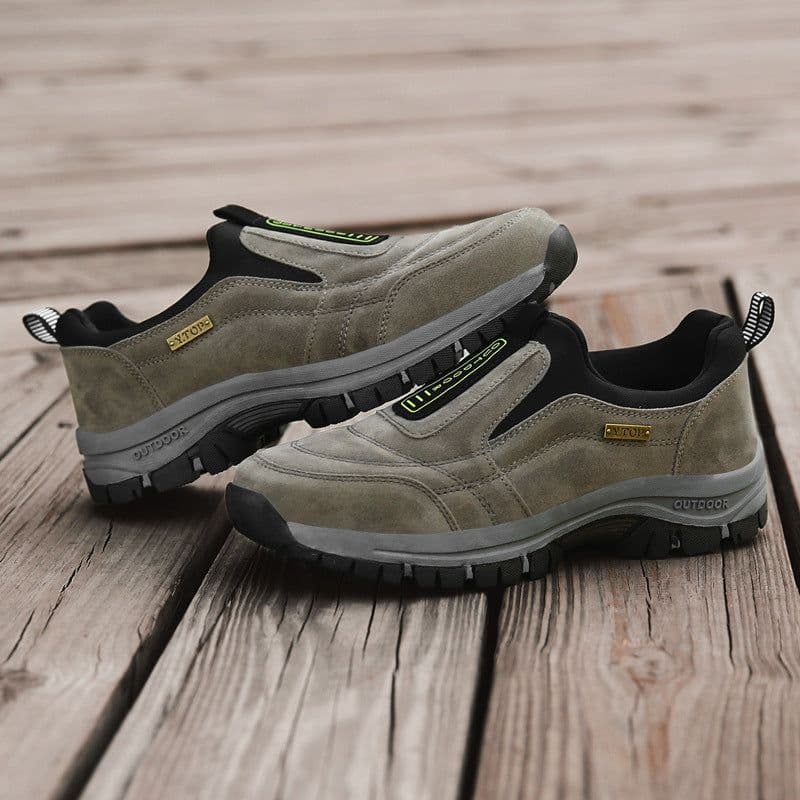 image-2021 new large size low top men's outdoor hiking shoes non-slip wear-resistant hiking shoes casual set of feet men's shoes