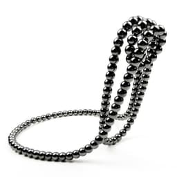 image-Personalized Pearl Necklace Wine Rack - Elegant