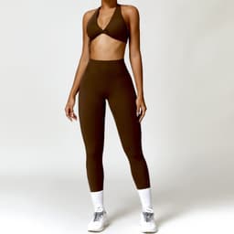 image-Zechuang Women's Yoga Set - Quick-Drying Fitness Sportswear