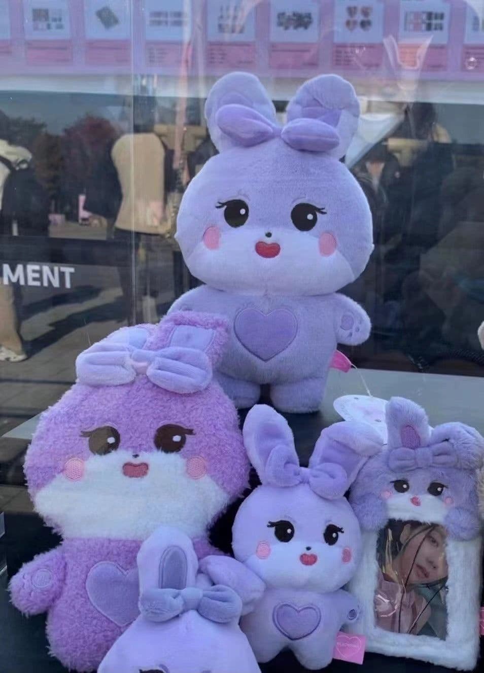 image-Blackpink Born Pink Tour Concert Plush Dolls Lisa Jennie - 25cm