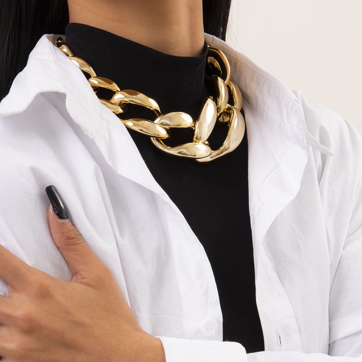 image-European and American cross-border jewelry hip-hop punk thick chain hollow pendant female street snap buttons exaggerated single-layer necklace