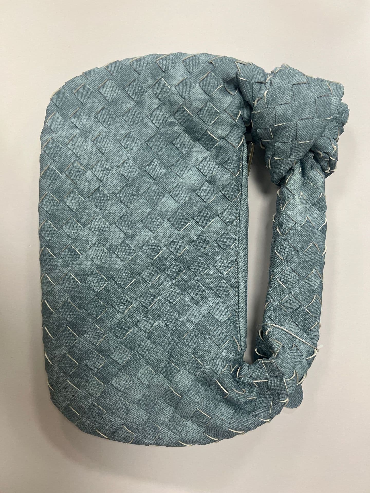 image-Cross-border Woven Handbag - Cloud Dumpling Style