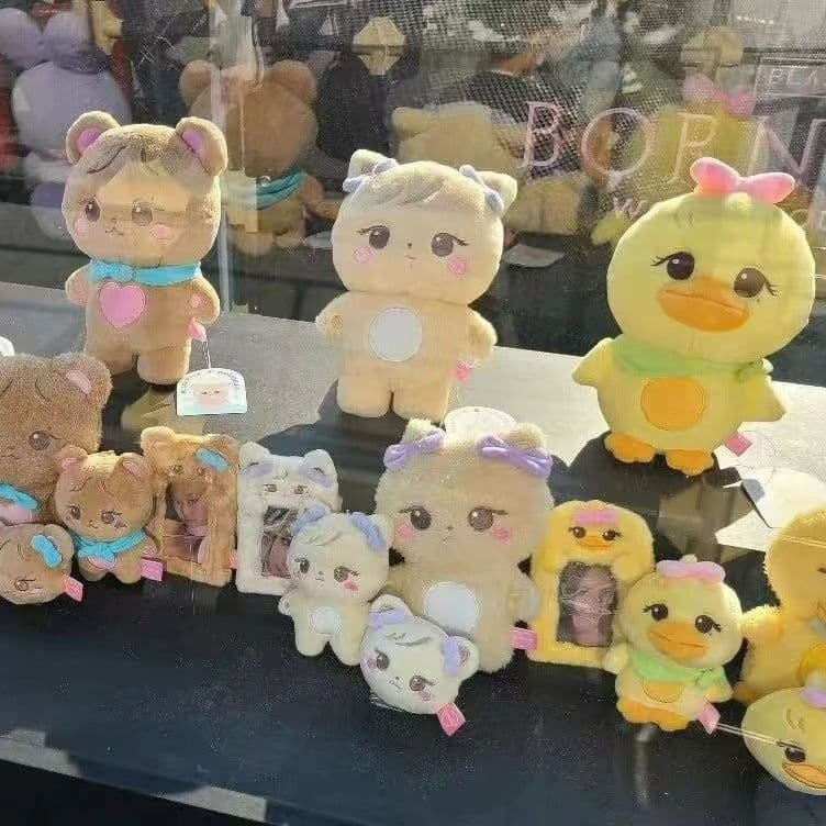 image-Blackpink Born Pink Tour Concert Plush Dolls Lisa Jennie - 25cm
