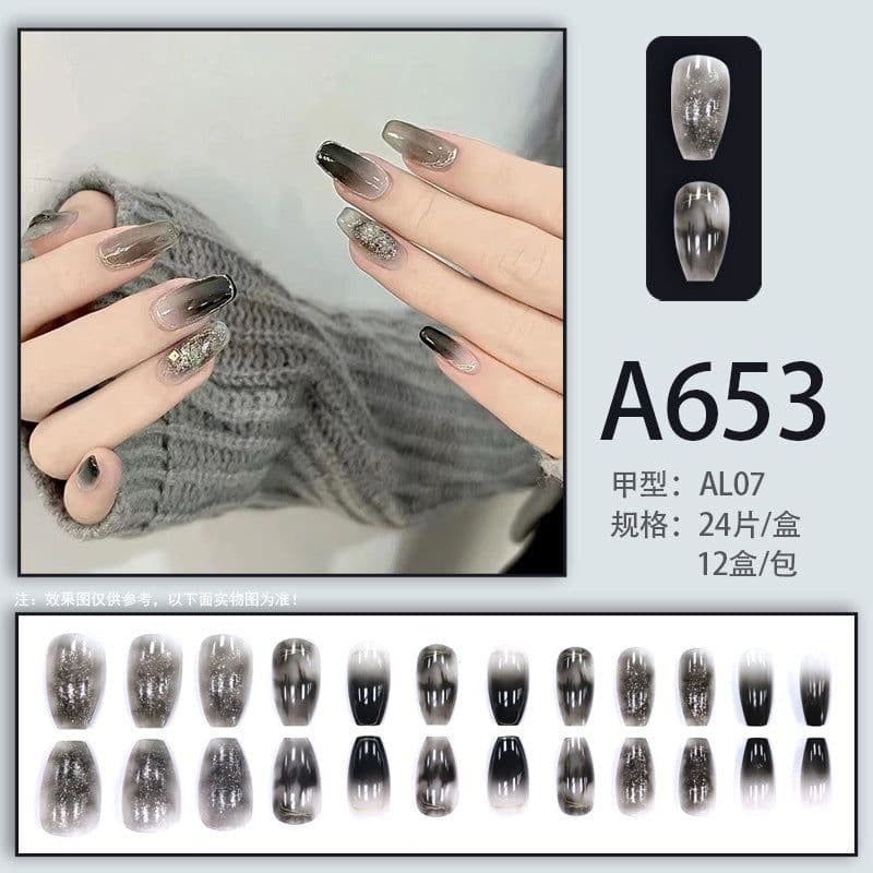 image-Autumn and winter gentle and pure desire simple style wearable manicure patches short, medium and long style white removable fake nail patches