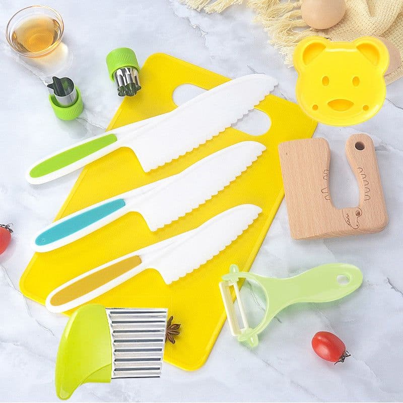 image-Children's Plastic Knife Set 19pc - Serrated Blade