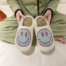 image-Cotton Slippers Women's Plush Non-Slip Warm