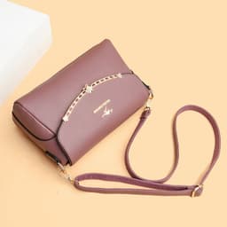 image-Women's Leather Shoulder Bag - Large Capacity