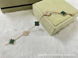 image-High-End Five-Flower Bracelet Rose Gold Clavicle Chain Thickened Electroplating Wholesale