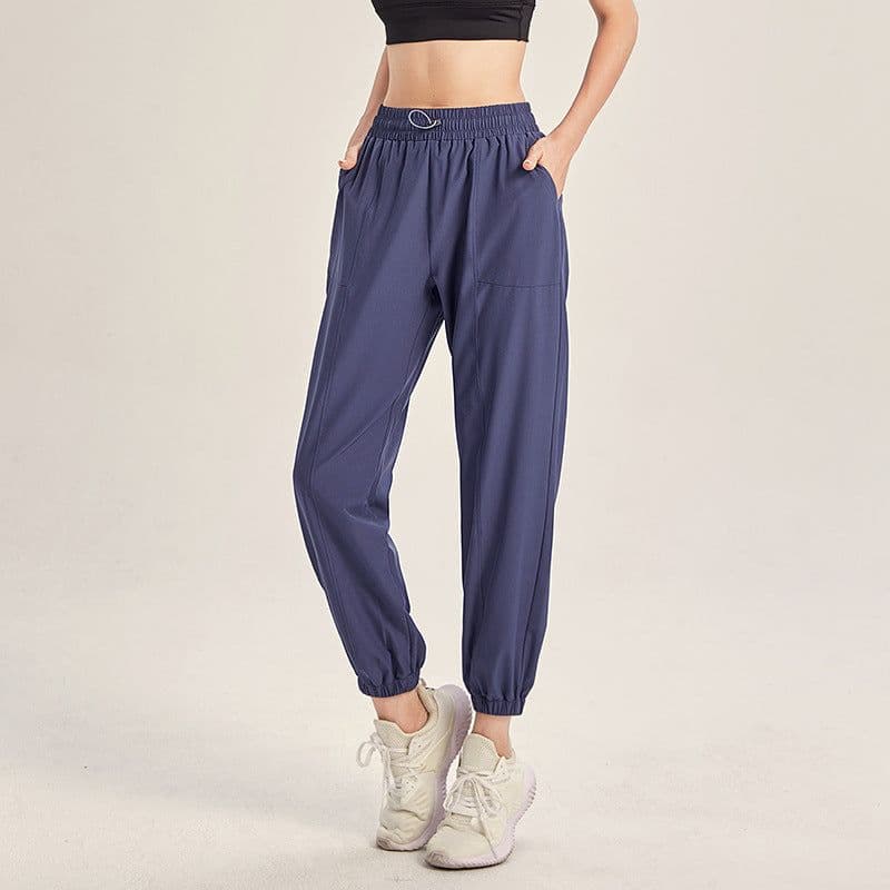 image-Alo Yoga Pants - Black Cropped with Pockets Quick-Dry