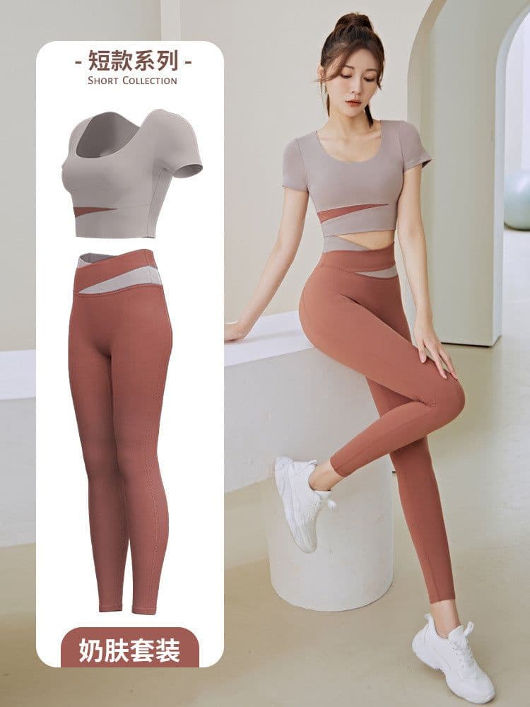 image-Summer new one-piece fixed chest pad sports top yoga pants suit fitness short-sleeved beauty back two-piece set for women