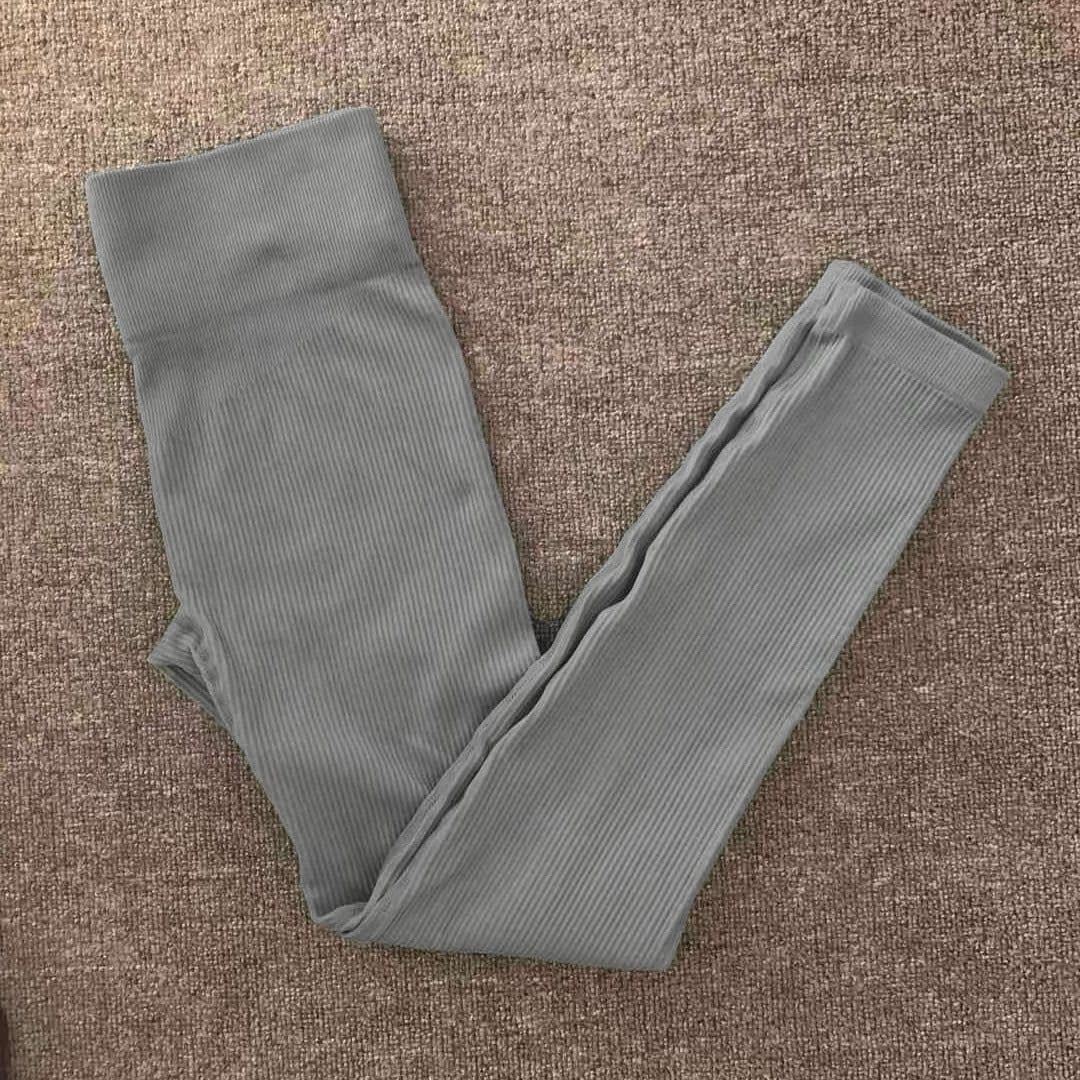 image-2021 Yoga Suit - Brown Four-Piece Set, Short Sleeve, Leggings, Size S