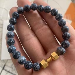 image-Manshang Volcanic Stone Bracelet - Black Matte