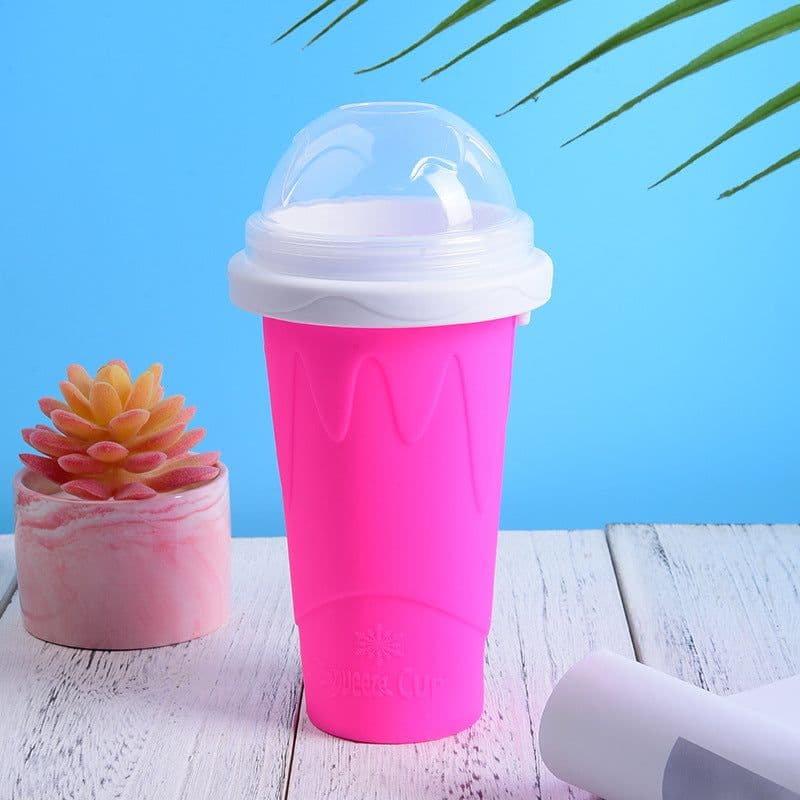 image-Silicone Pinch Cup - Blue 500ml Smoothie