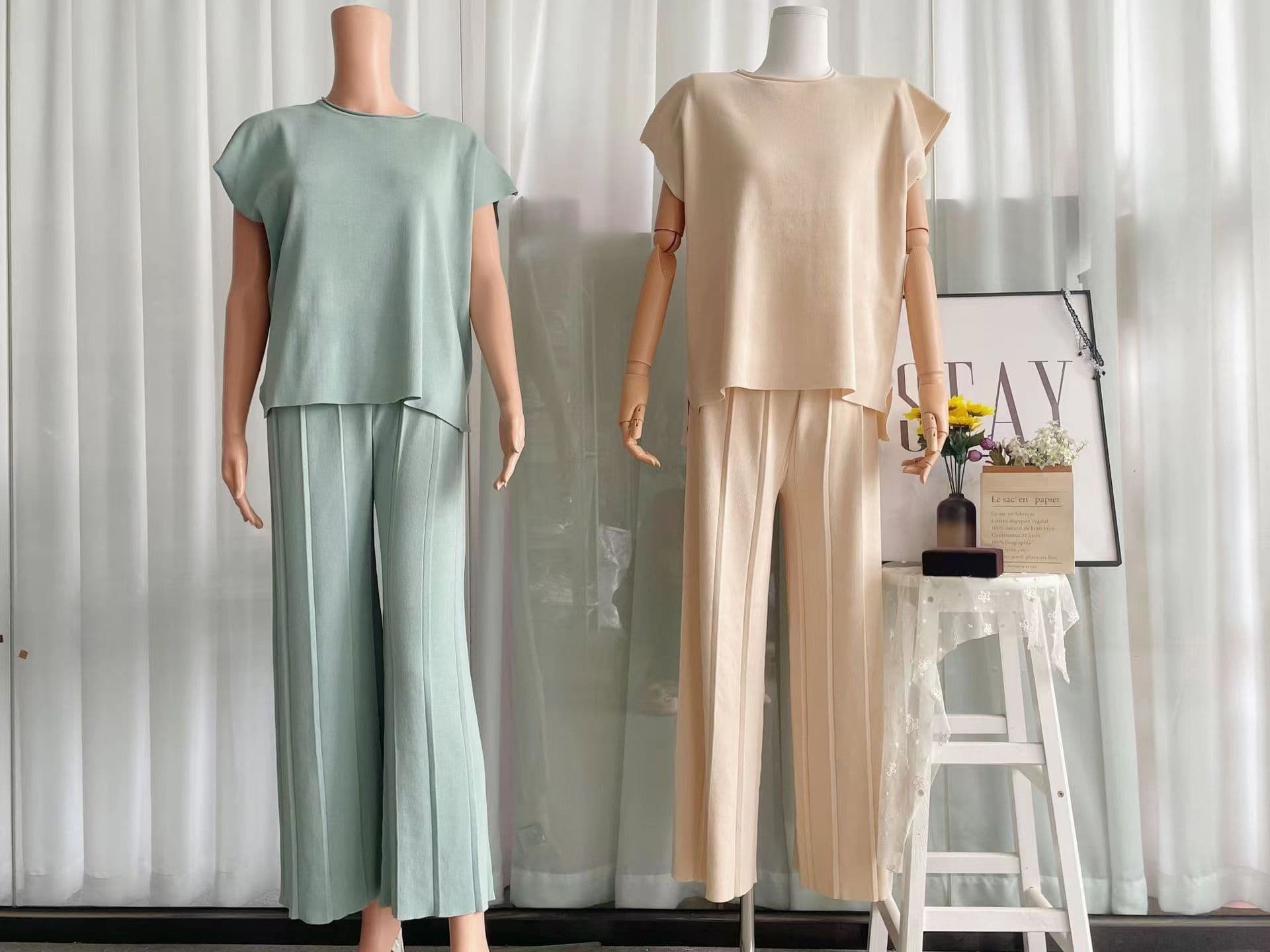 image-Korean Chic Sleeveless Sweater & Pants Suit - Green, One Size Fits All