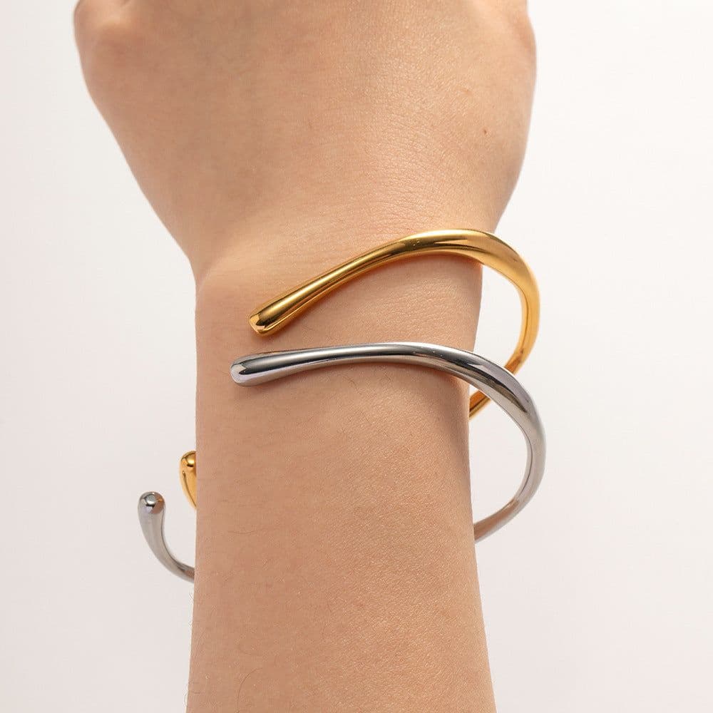 image-Stainless Steel Necklace & Bracelet Set - Gold