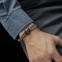 image-OPK Titanium Steel Cuban Chain Bracelet - Skull Design