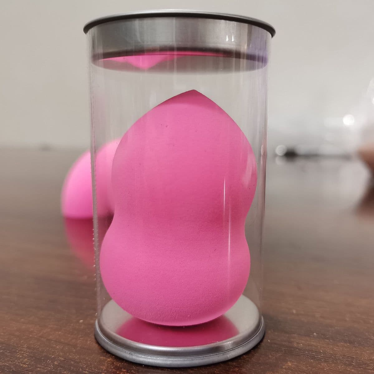image-Don't eat powder, don't stick powder, beauty makeup egg dry and wet dual-use makeup egg wholesale independent packaging gourd water drop oblique cut powder puff