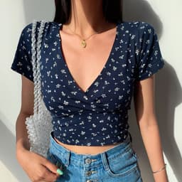 image-American Retro Floral V-Neck T-Shirt Women's