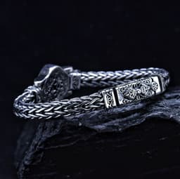 image-Yin Yushang 925 Silver Lion Bracelet - Retro Men's Jewelry, 20cm