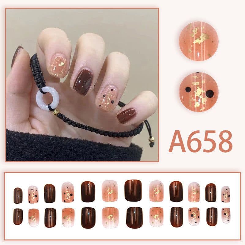 image-Autumn and winter gentle and pure desire simple style wearable manicure patches short, medium and long style white removable fake nail patches