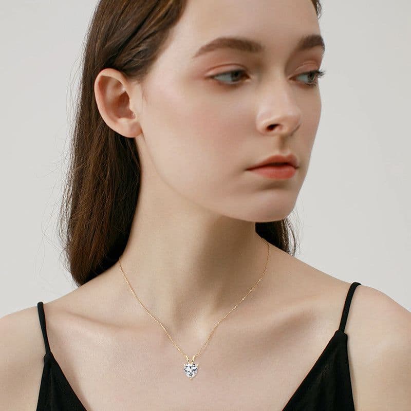 image-AINUOSHI S925 Sterling Silver Moissanite Heart Necklace
