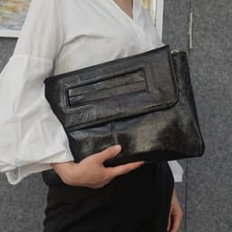 image-Korean version of the simple fashion ladies clutch bag 2023 spring and summer new trendy women's bag one shoulder Messenger bag envelope bag