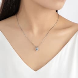image-AINUOSHI S925 Sterling Silver Moissanite Heart Necklace