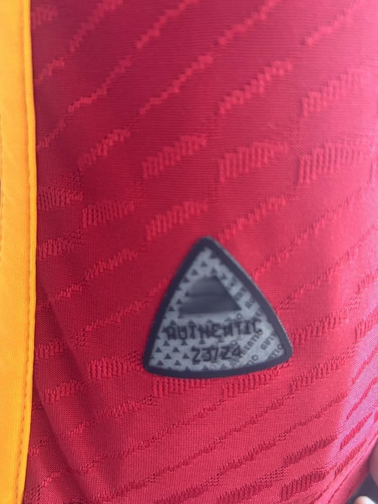 image-Roma 23/24 Home Football Jersey - Player Version Print Custom Uniform (65 characters)