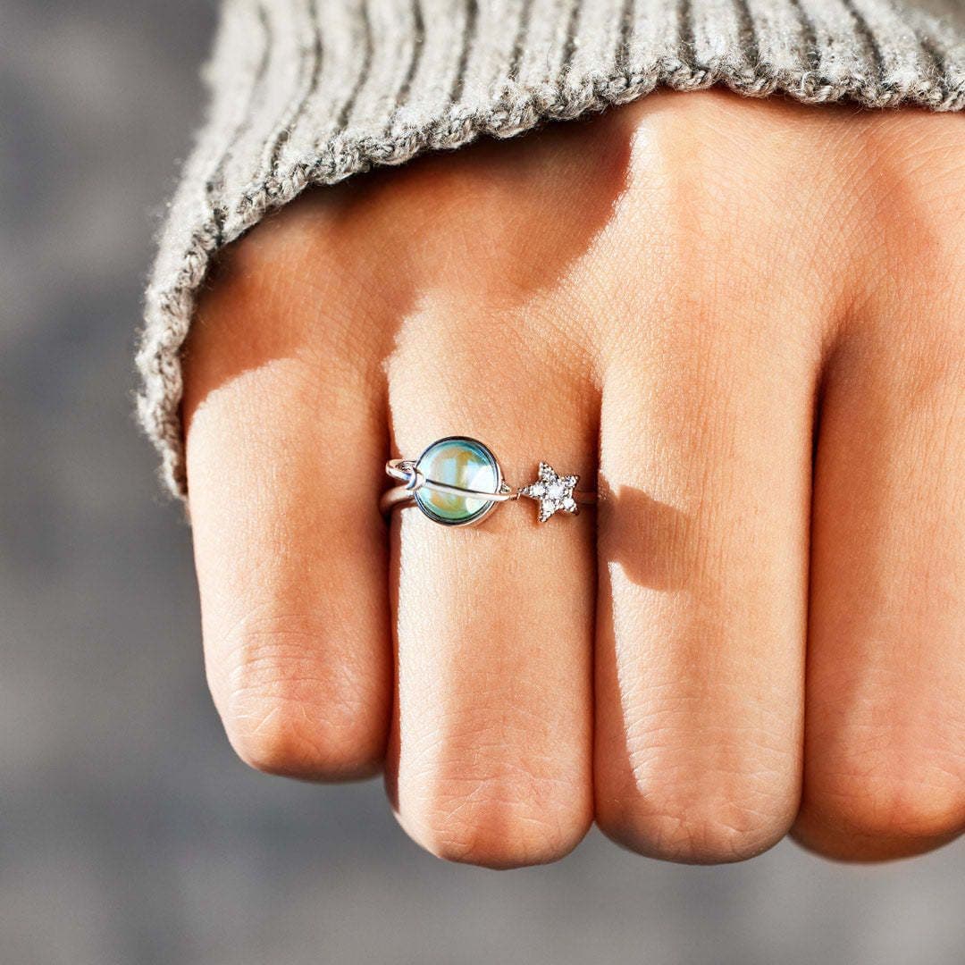 image-Rotatable Star-Moon Ring for Women - Copper Anti-Stress Jewelry