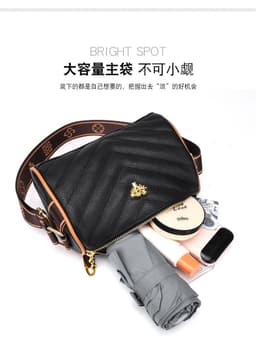 image-Genuine Leather Small Square Crossbody Bag - Green