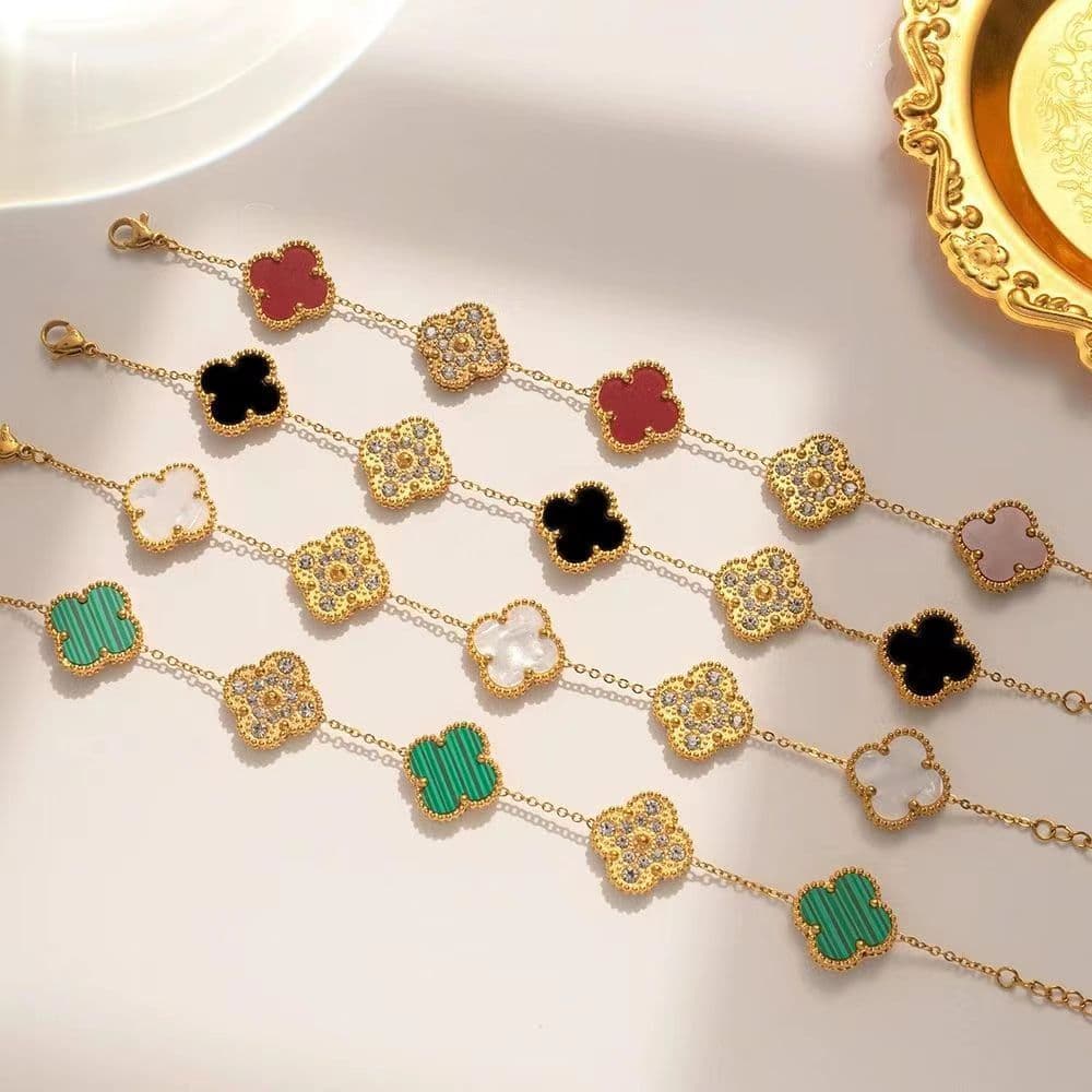 image-18K Four-Leaf Clover Bracelet - Claret Steel
