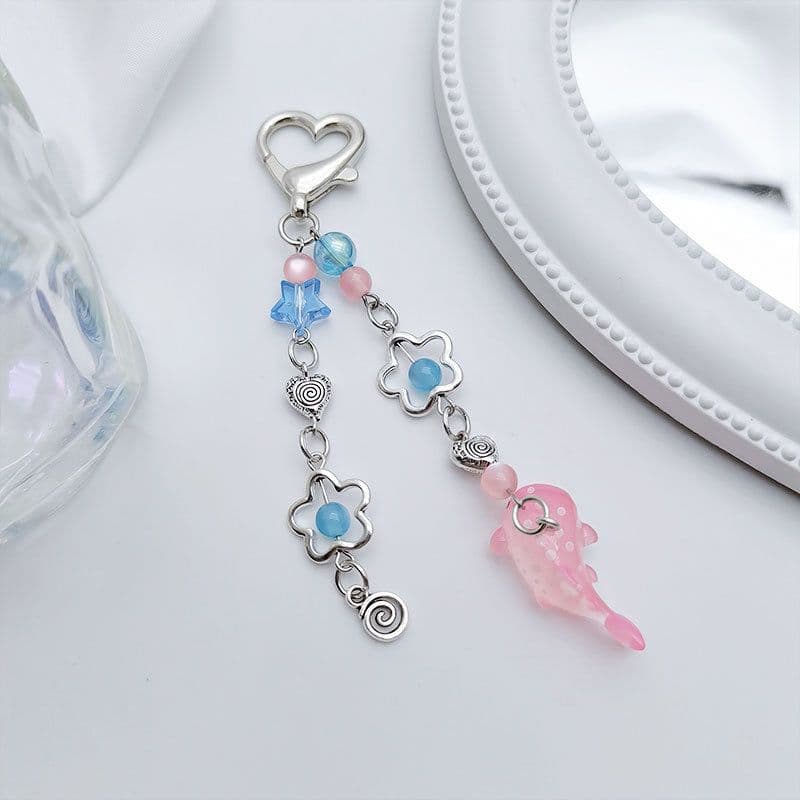 image-Japanese and Korean style ins small fresh ocean blue whale five-pointed star long keychain temperament gentle bag chain