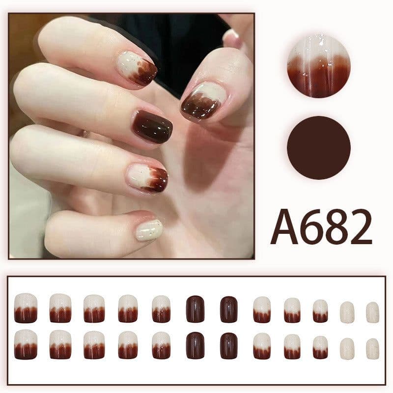 image-Autumn and winter gentle, sweet and pure desire INS style manicure wear nail polish girl whitening printed ice transparent fake nail polish