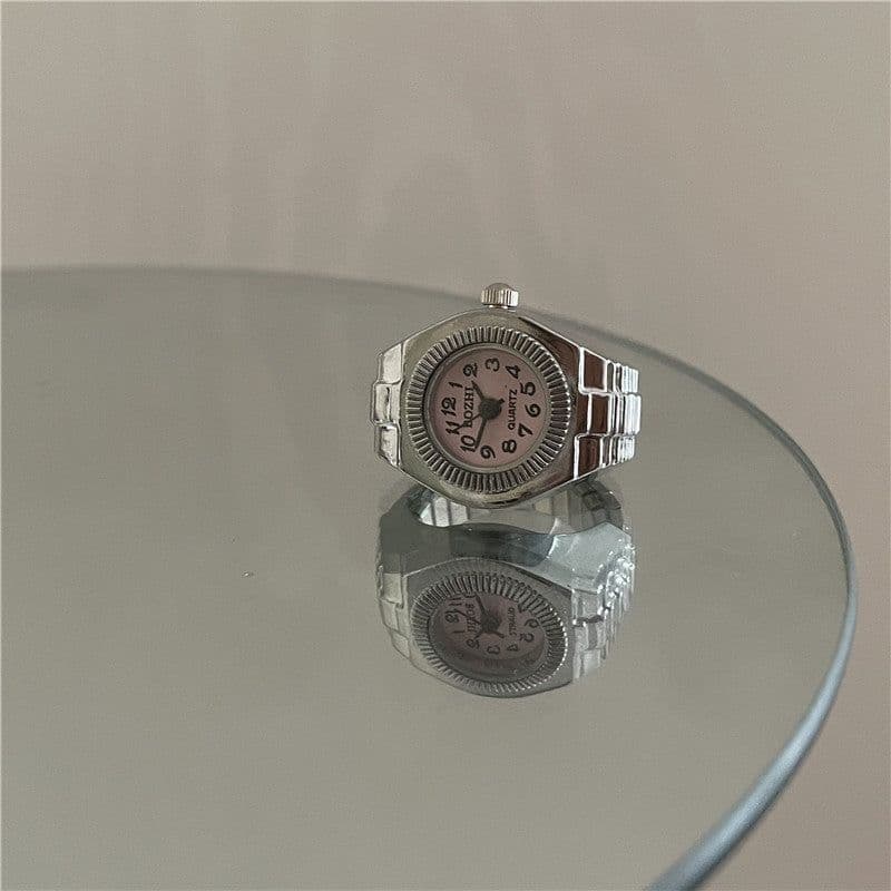 image-European Fashion Punk Watch Ring - Couples Mini Clock, Elastic, Retro (65 characters)