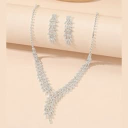 image-Rhinestone Claw Chain Necklace & Earrings Set - Fashion Accessories (64 characters)