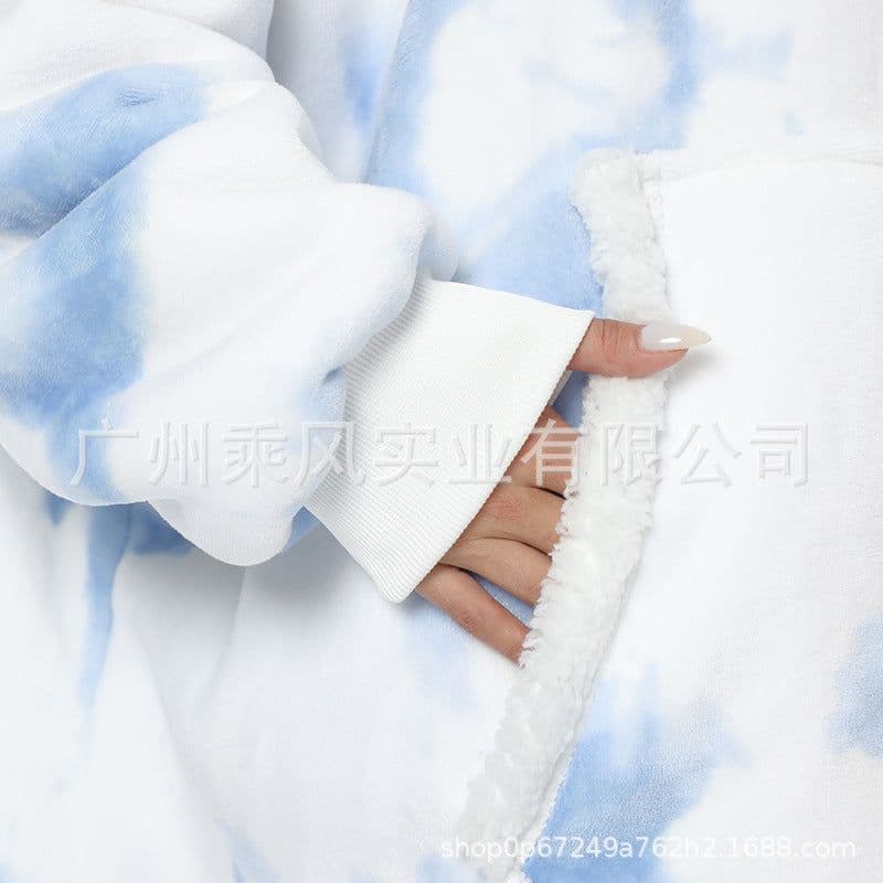 image-Tie-dye nightgown blue and white blouse flannel printing casual lazy blanket outdoor warm big pocket hooded sweater women