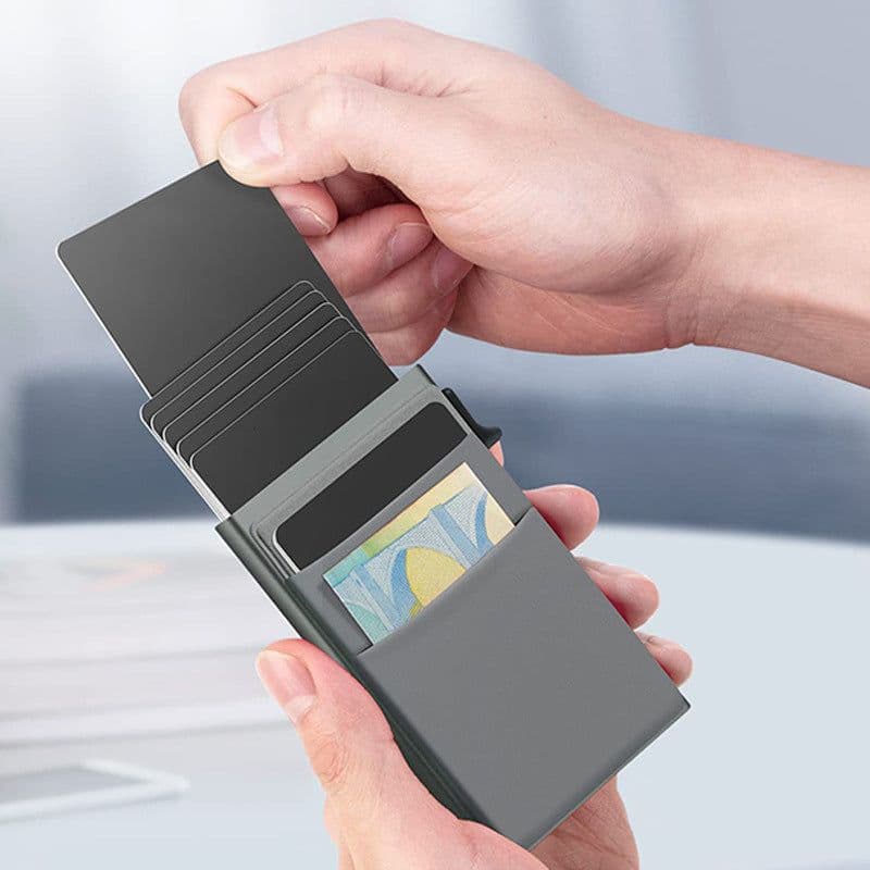 image-Men's Aluminum RFID Card Holder - 2023 Innovative Design