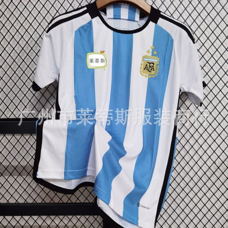 image-Real Madrid 2324 Football Jersey - Red Devils Home/Away - XXL Polyester