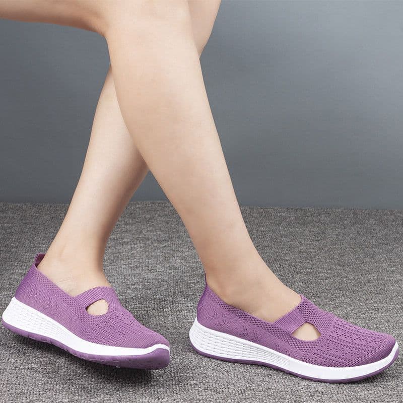 image-Old Beijing Cloth Shoes - Khaki Women's Breathable Fisherman Sandals 41 EU