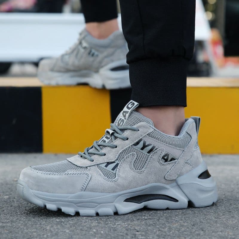 image-New labor insurance shoes, men's anti-smashing and anti-piercing steel-toed shoes