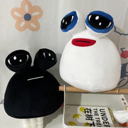 image-Alien Big-Eyed Snail Plush Toy Doll - Cross-border Pou