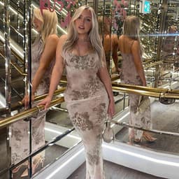 image-Amazon sling showing chest flower print dress 2023 women's new temperament slim waist dress