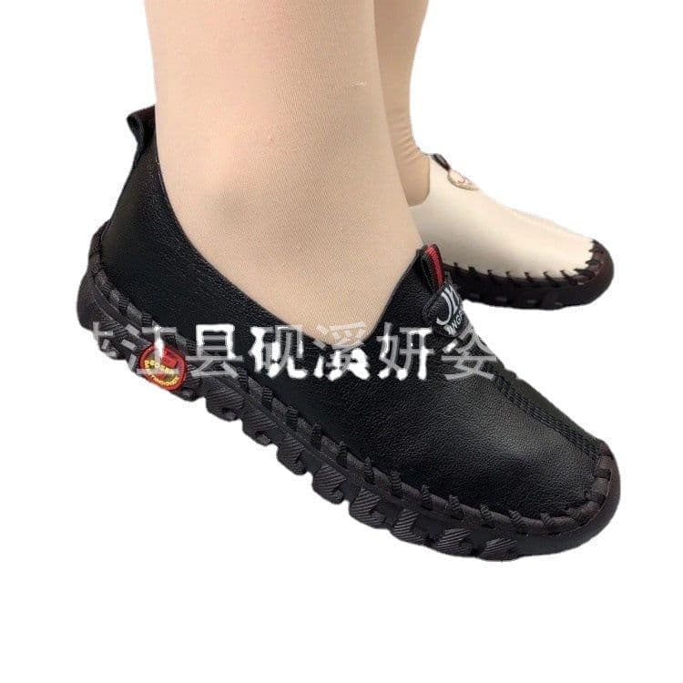 image-Lou Yuan Mother Shoes - Red Microfiber Flat Casual