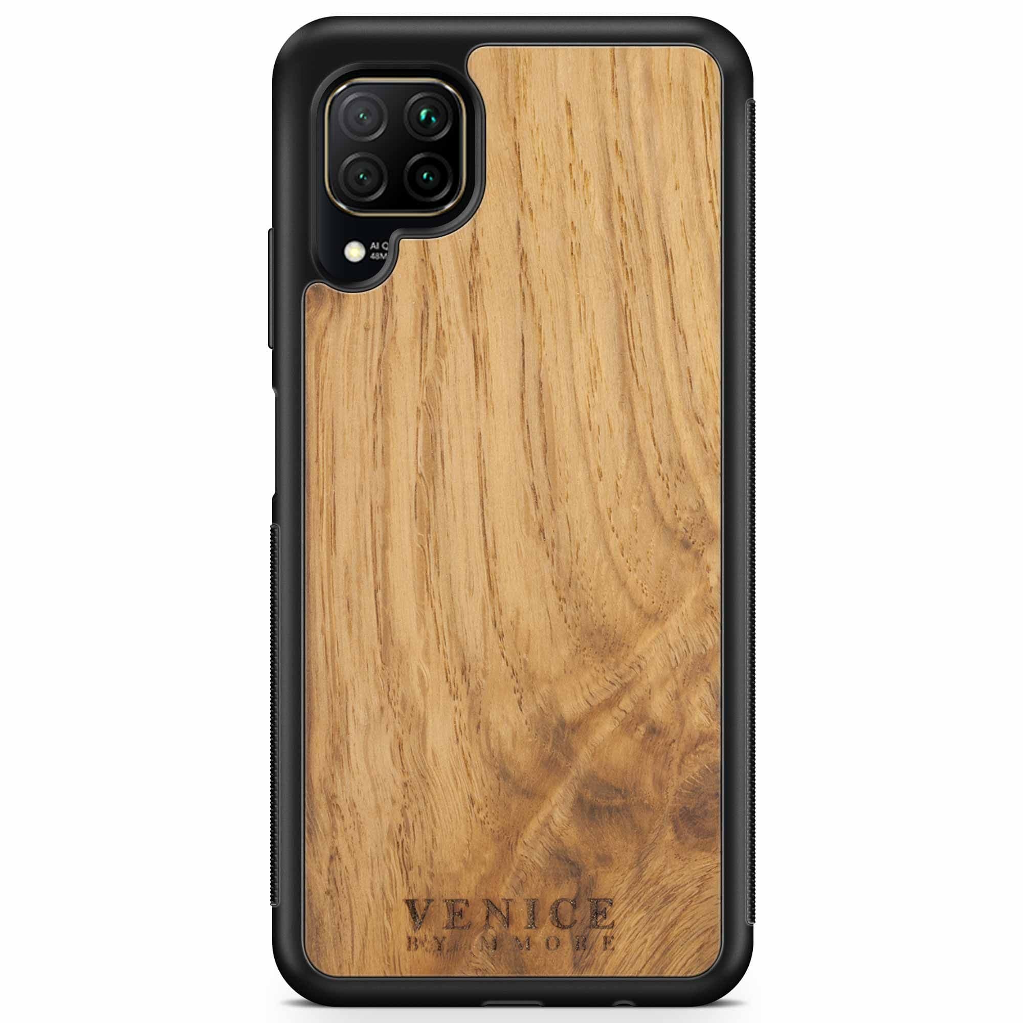 image-The Venice case - Minimalist lettering